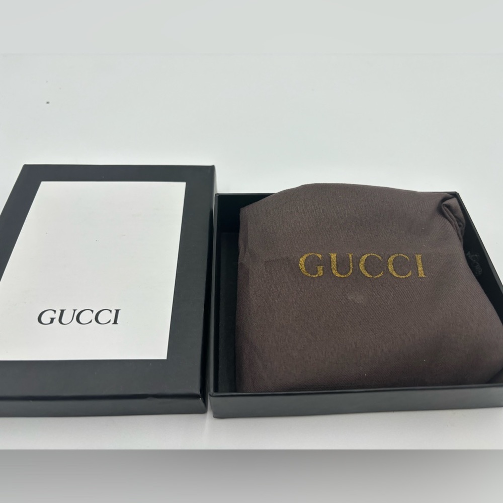 *SOLD* GUCCI Bifold Bee Print Canvas Leather Wallet, #451368 - Picture 3 of 16